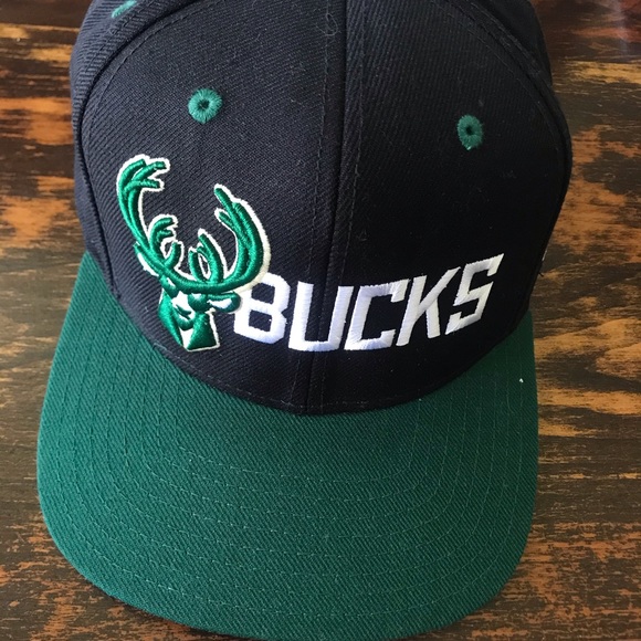NBA Adidas Milwaukee Bucks SnapBack. OSFA. NWT. - Picture 1 of 5